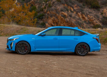 Cadillac CT sedans, Chevy Camaro recalled for bad transmission