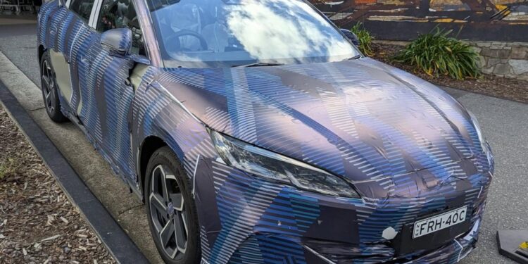 BYD Seal 06: Mid-size PHEV sedan with 2100km range spied in Australia