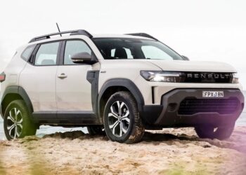 2025 Renault Duster review | CarExpert