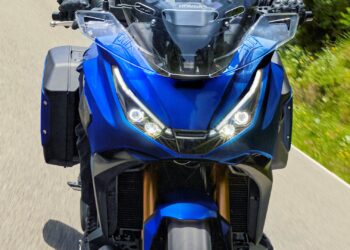 The Honda Motorcycle That’s Surprisingly Good At Everything Is The NT1100