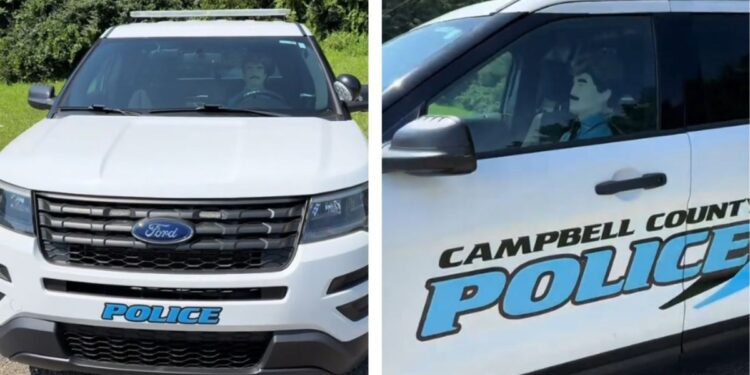 ‘He’s not real’ Family slows down for Kentucky cop, then notices something weird and pulls back around