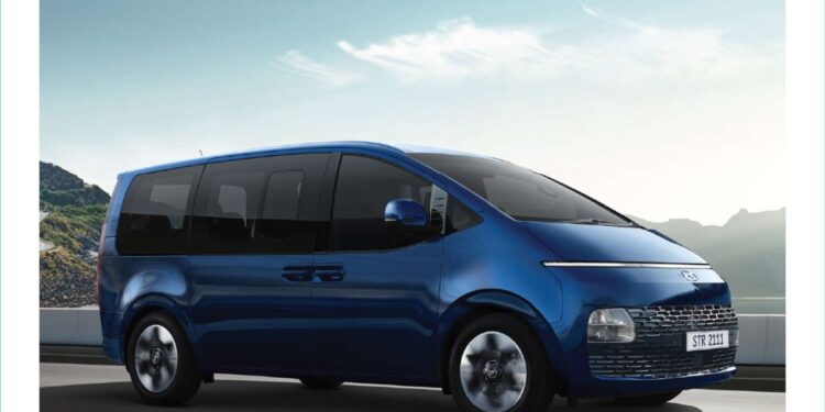 Hyundai Staria CKD open for booking in Malaysia, RM180k-RM268k, same price as CBU, 4 new colours