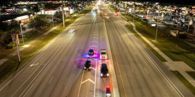 5 Mistakes Drivers Make All the Time at Traffic Stops, According to Experts