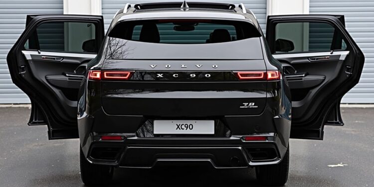 2025 Volvo XC90 – Luxury, Performance, and Versatility in One SUV!