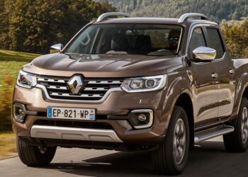 Renault and Nissan hold talks to revive their alliance – report