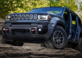 2026 Jeep Recon detailed: You can take the doors off this trail-ready EV