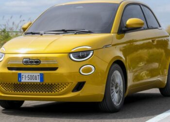 Fiat 500 Hybrid detailed with performance traded for affordability