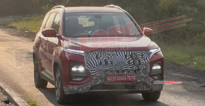 2026 MG Hector facelift spied testing in Gujarat