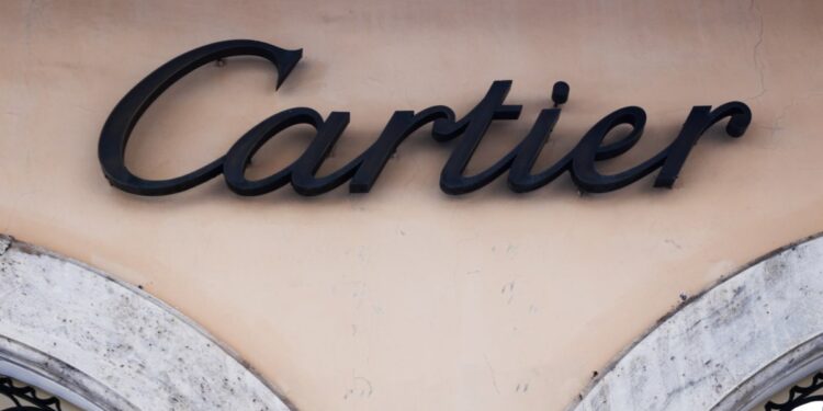 Customs Seizes $25 Million of Counterfeit Cartier, Van Cleef and Arpels Jewelry in Kentucky
