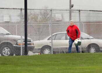 1,140 GM Factory Workers Laid off Permanently via MI State Paperwork Filing