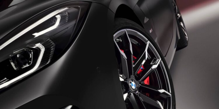 BMW Z4 Final Edition Debuts With Exclusive Paint and Limited Production Run