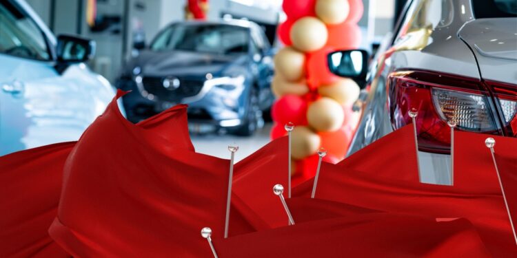 Top Saleswoman Reveals Red Flags New Car Buyers Often Overlook
