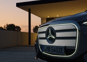 Mercedes-Benz Revises Its Strategy Yet Again
