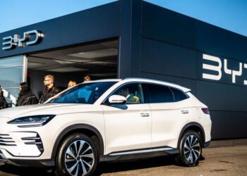 BYD misses sales target by nearly one million cars